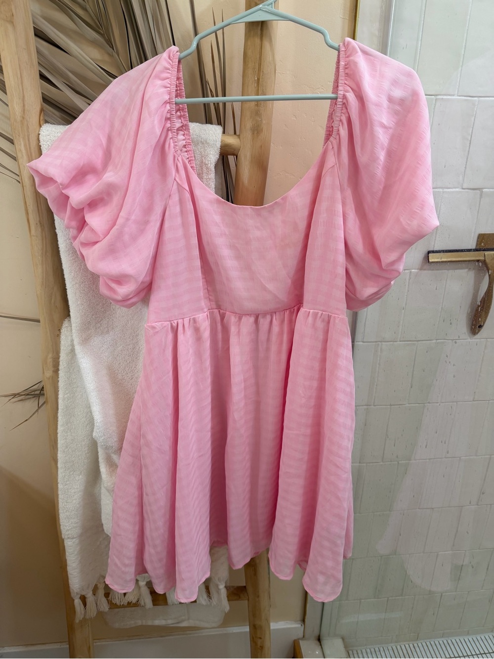 Gingham Light Pink Puff-Sleeve mini Dress